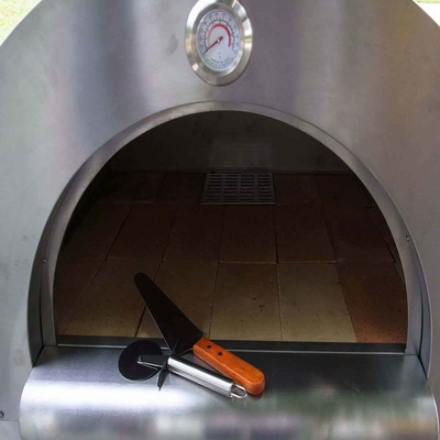 A madeira de aço inoxidável do tijolo ateou fogo à pizza Oven Outdoor With Powder Coated Shell